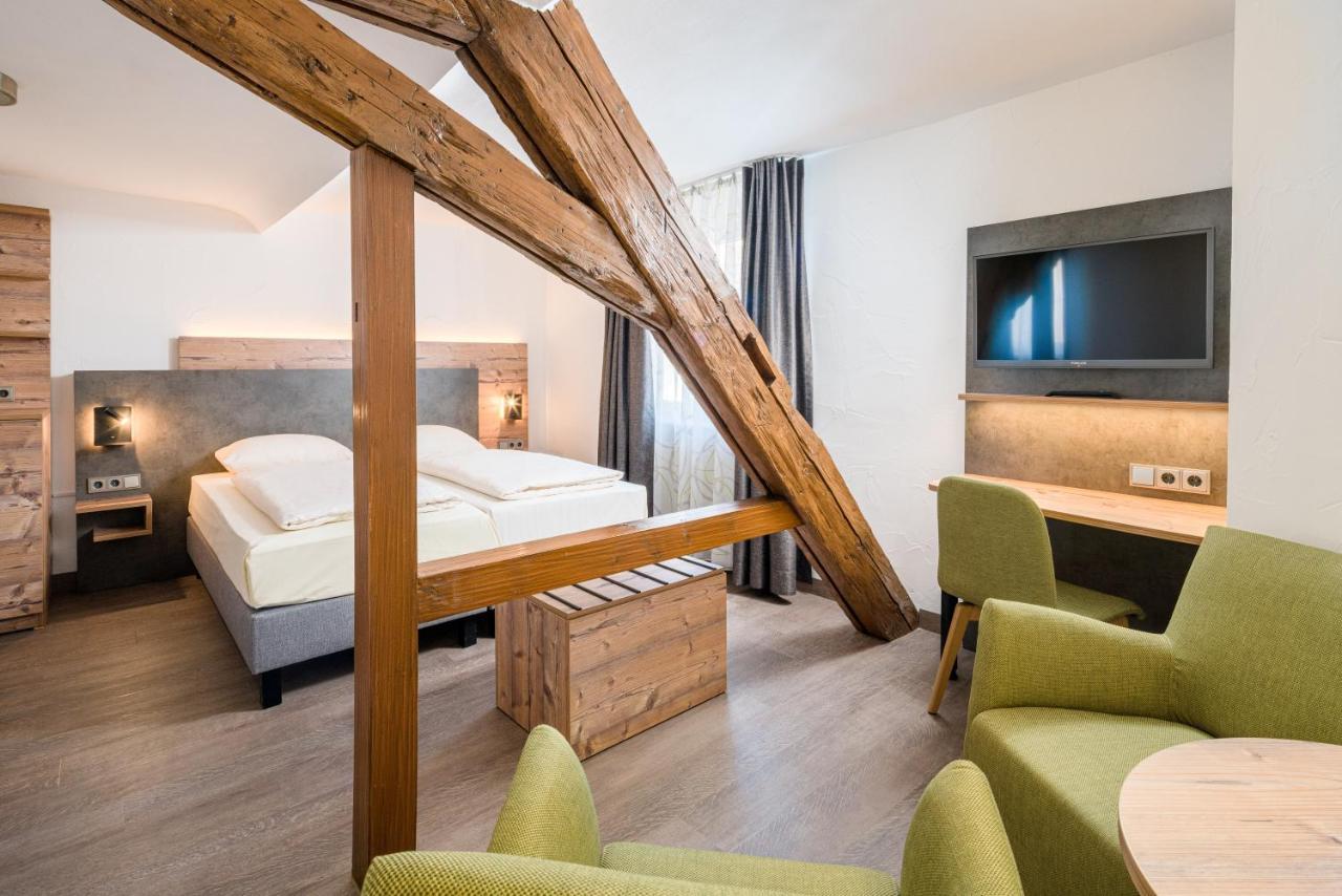 Hotel Cafe Adler 24H Self Check In Triberg im Schwarzwald Ngoại thất bức ảnh