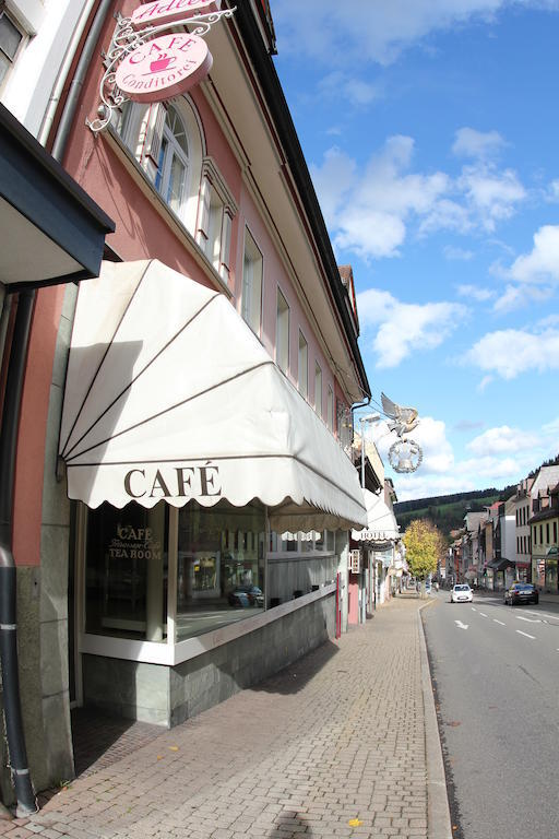 Hotel Cafe Adler 24H Self Check In Triberg im Schwarzwald Ngoại thất bức ảnh